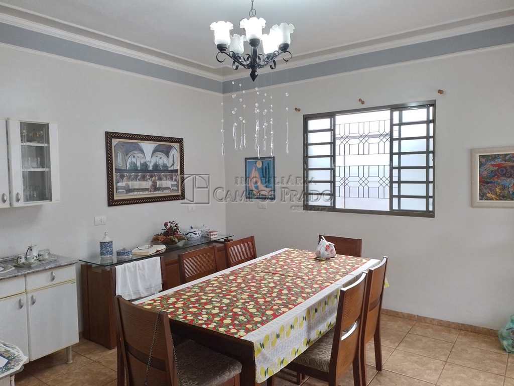 Casa em Jaú, no bairro Jardim Parati