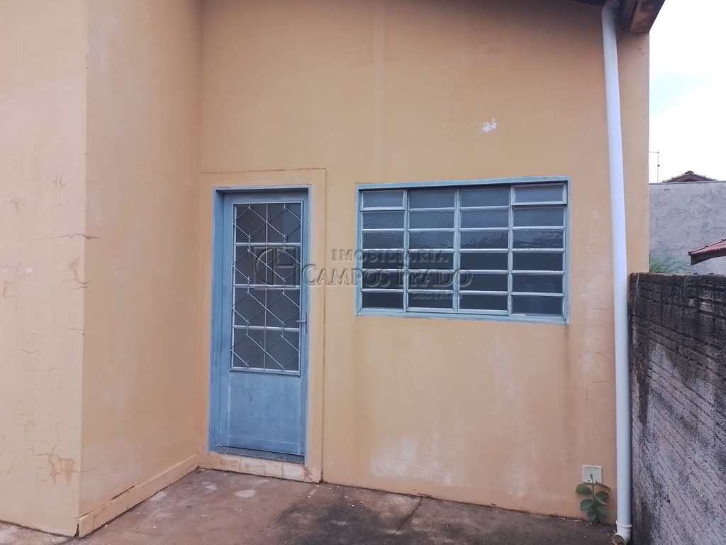 Casa em Bocaina, no bairro Jardim São Judas
