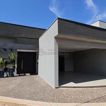 Casa em Jaú, bairro Condomínio Taiúva