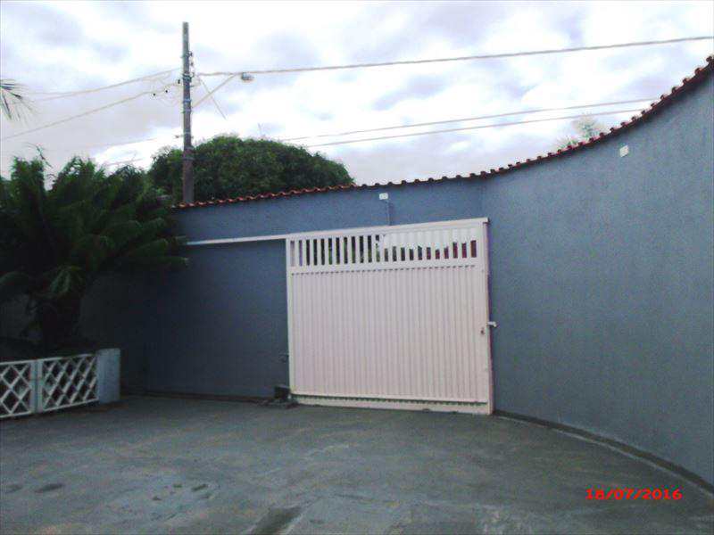 Casa em Itanhaém, no bairro Balneário Califórnia