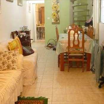 Sobrado em Itanhaém, bairro Jardim Corumbá