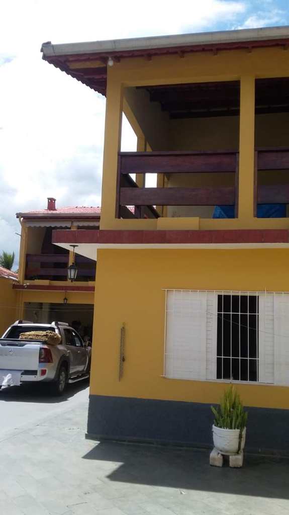 Casa em Itanhaém, no bairro Campos Elíseos