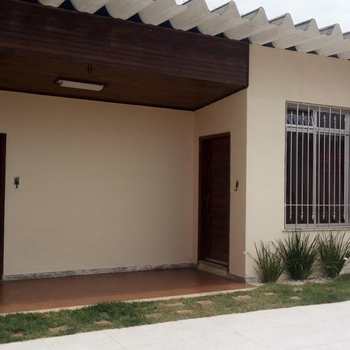 Casa em Itanhaém, bairro Balneário São Francisco
