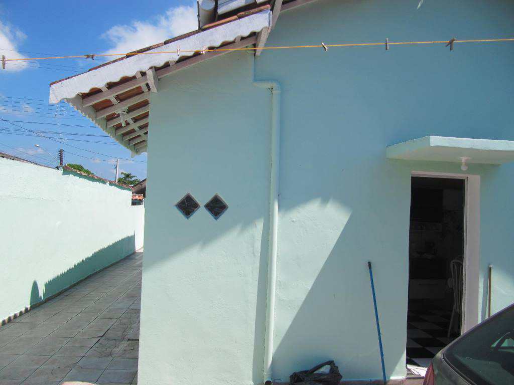 Casa em Itanhaém, no bairro Jardim Ivoty