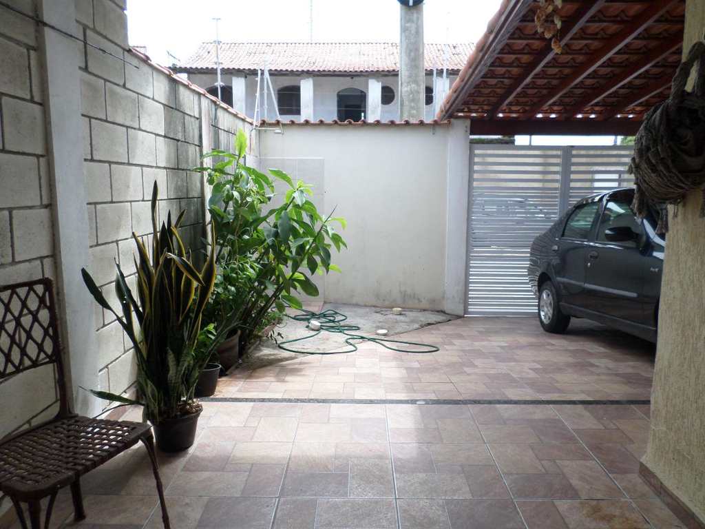 Casa em Itanhaém, no bairro Belas Artes