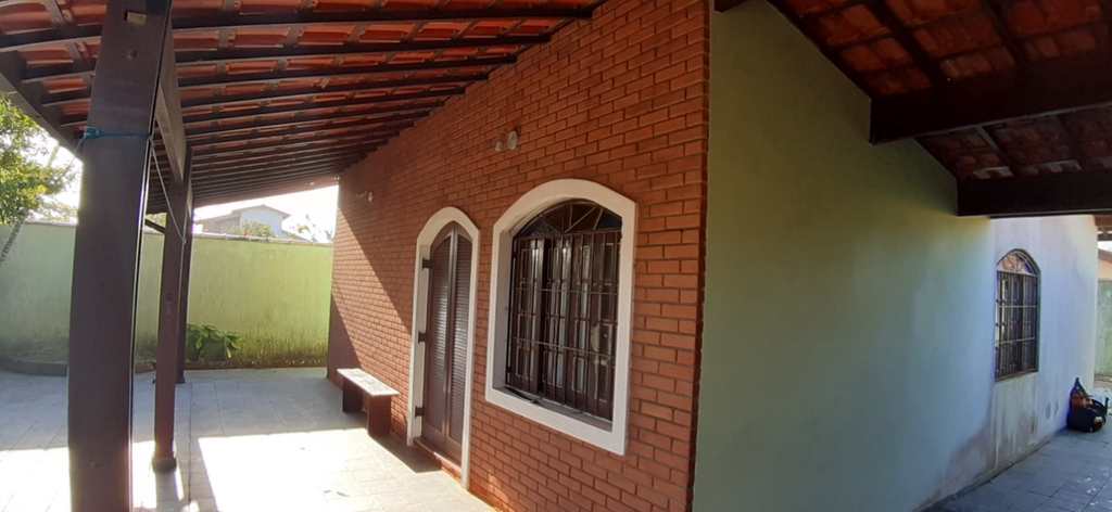 Casa em Itanhaém, no bairro Balneário Paranapuan