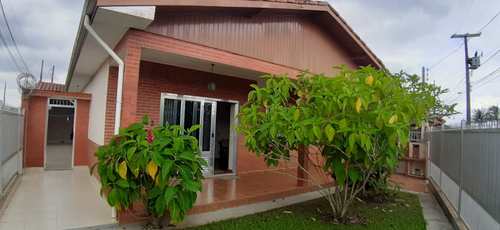 Casa, código 5643 em Itanhaém, bairro Jardim Suarão