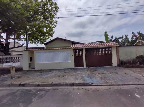 Casa, código 5687 em Itanhaém, bairro Balneário Santa Júlia