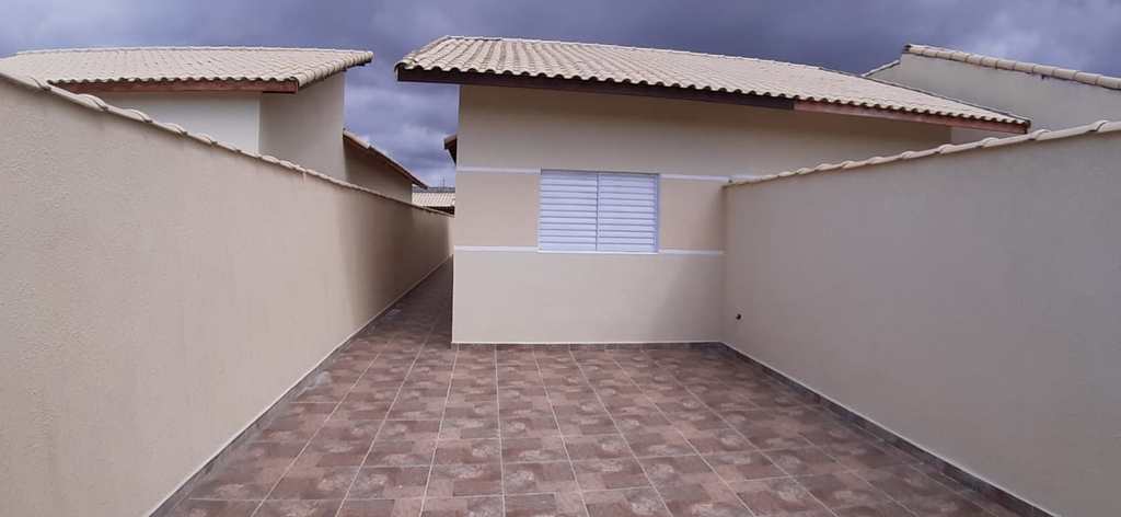 Casa em Itanhaém, no bairro Jardim Regina