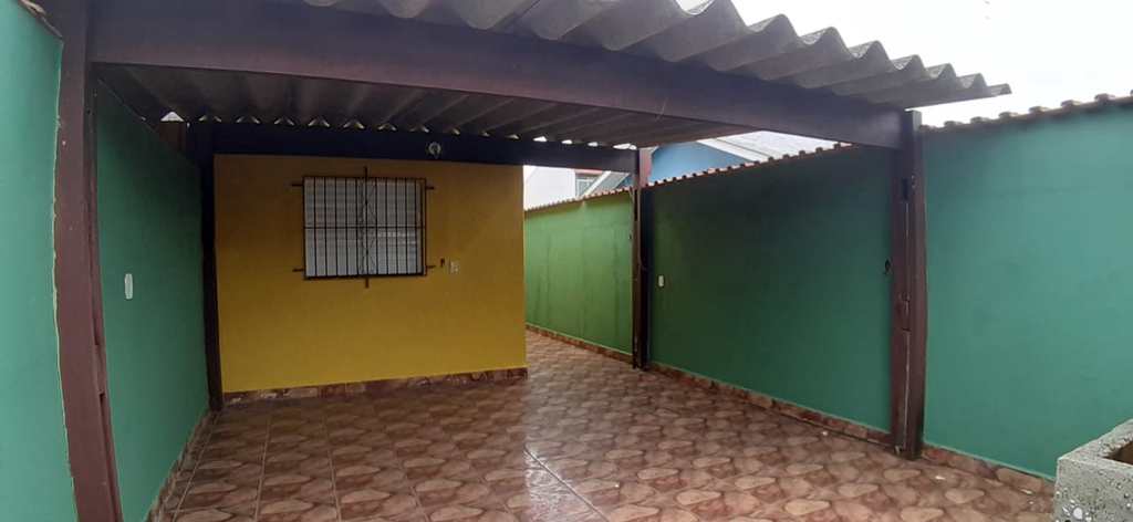 Casa em Itanhaém, no bairro Jardim Corumbá