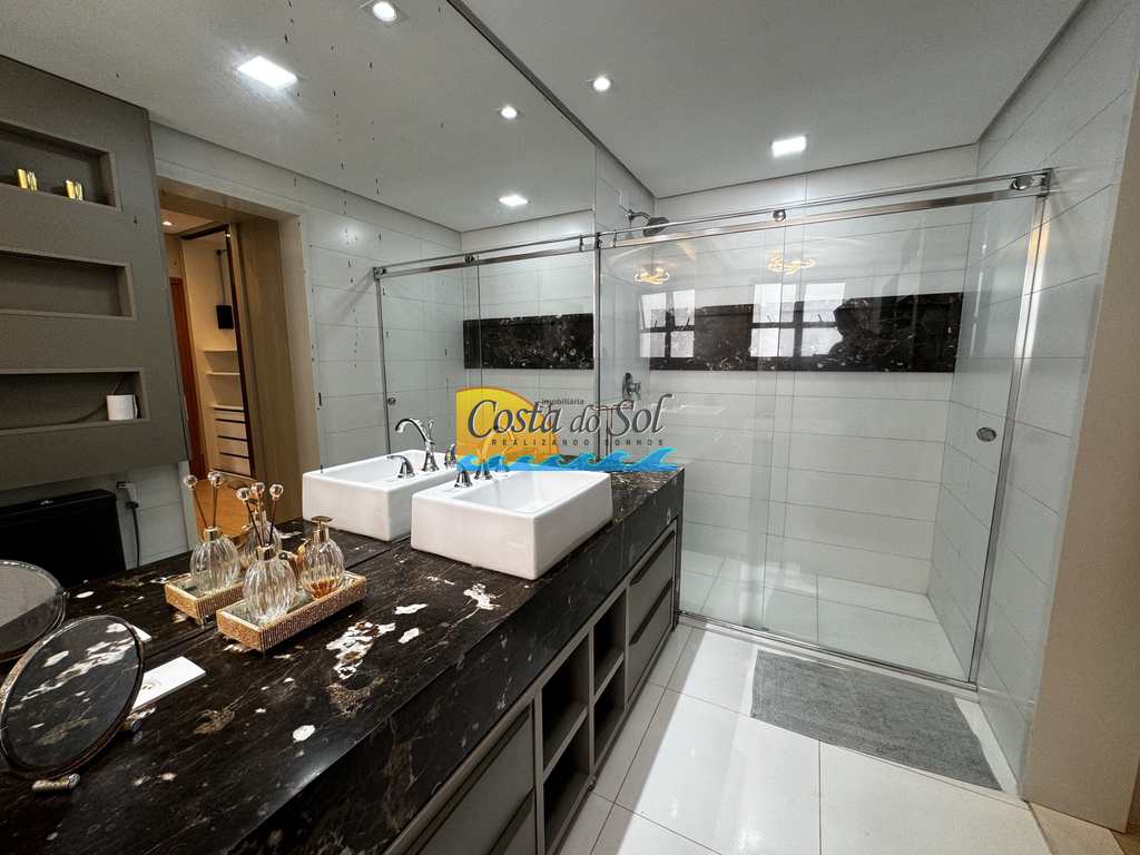 Apartamento em Praia Grande, no bairro Canto do Forte