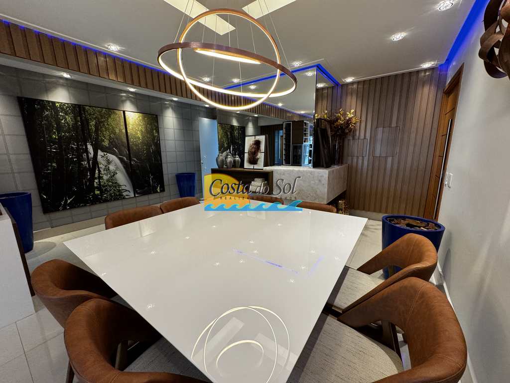 Apartamento em Praia Grande, no bairro Canto do Forte