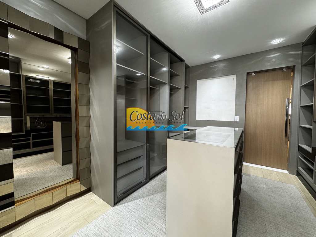 Apartamento em Praia Grande, no bairro Canto do Forte