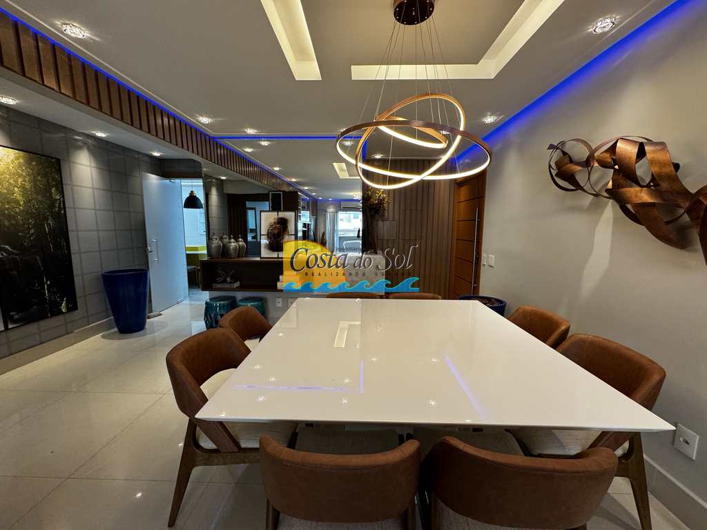 Apartamento em Praia Grande, no bairro Canto do Forte