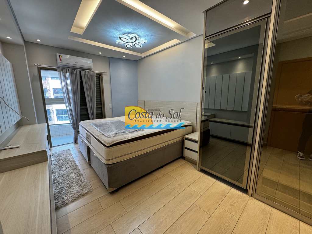 Apartamento em Praia Grande, no bairro Canto do Forte