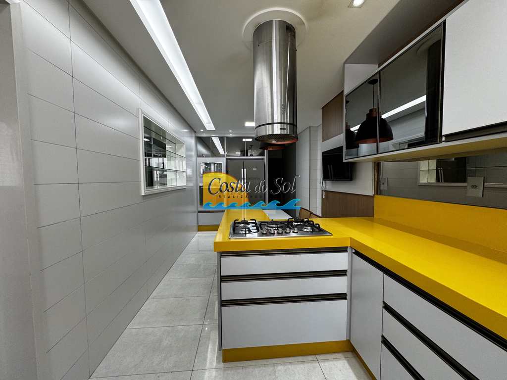 Apartamento em Praia Grande, no bairro Canto do Forte