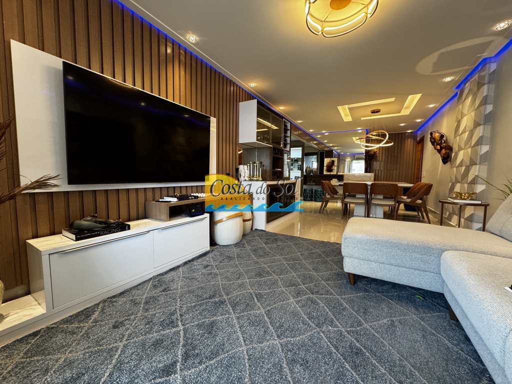 Apartamento em Praia Grande, no bairro Canto do Forte