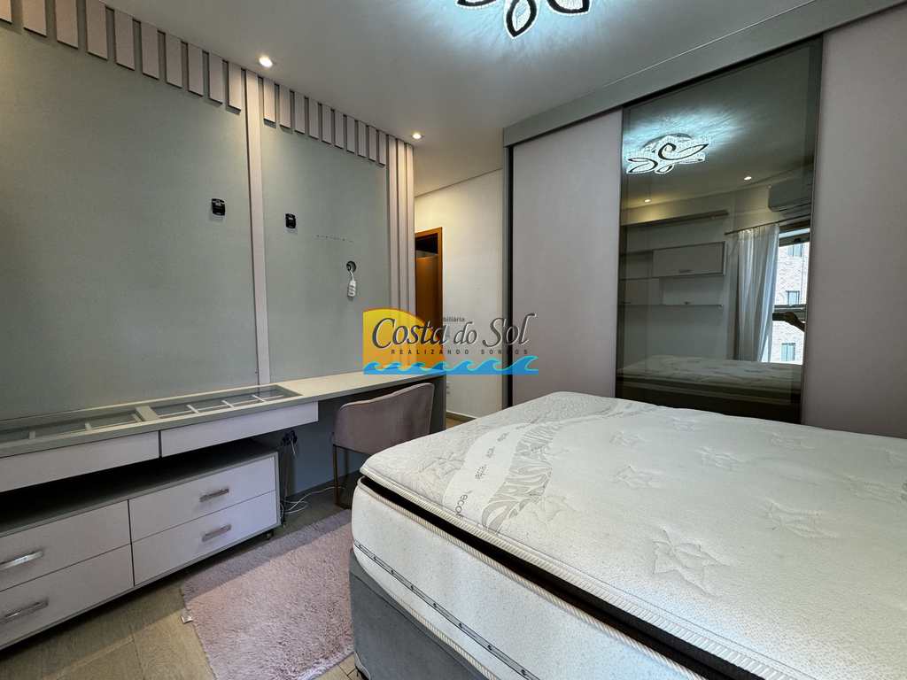 Apartamento em Praia Grande, no bairro Canto do Forte