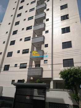 Apartamento, código 512222700 em Praia Grande, bairro Aviação