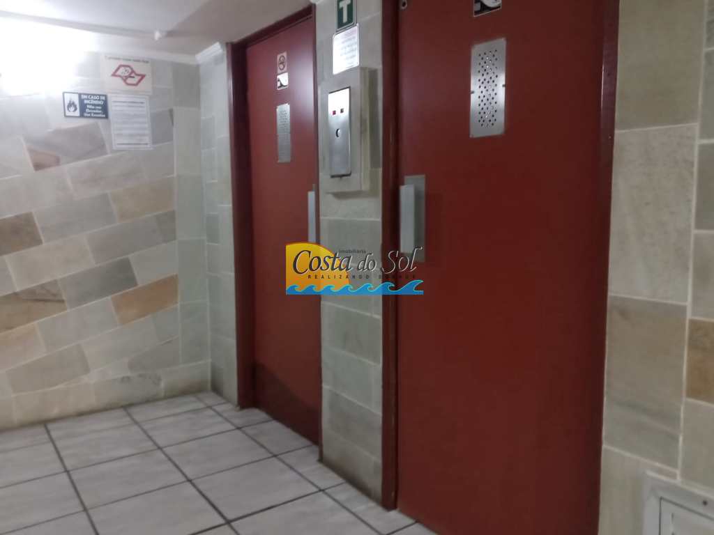 Apartamento em Praia Grande, no bairro Caiçara