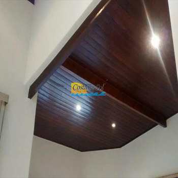 Casa em Praia Grande, bairro Guilhermina