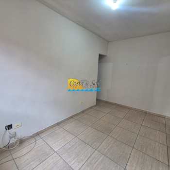 Sobrado em Praia Grande, bairro Sítio do Campo