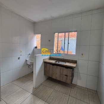 Sobrado em Praia Grande, bairro Sítio do Campo