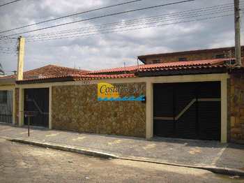 Casa, código 1354700 em Praia Grande, bairro Canto do Forte