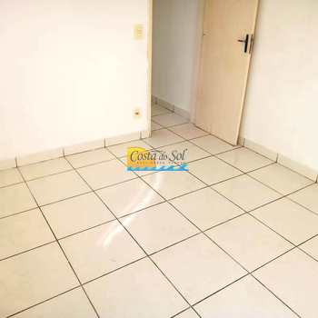 Sobrado em Praia Grande, bairro Vila Sônia