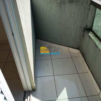 Sobrado em Praia Grande, bairro Vila Sônia