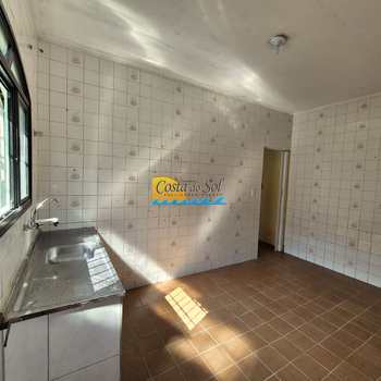 Casa em Praia Grande, bairro Tupi