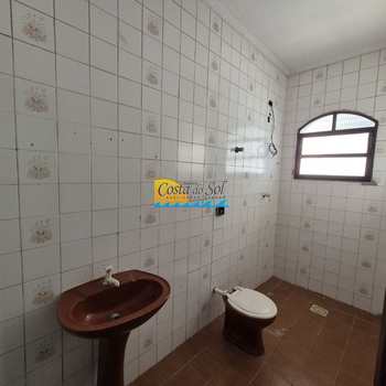 Casa em Praia Grande, bairro Tupi