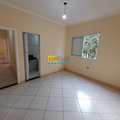 Sobrado em Praia Grande, bairro Guilhermina
