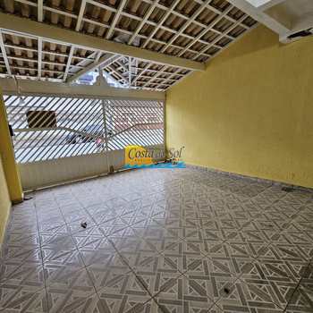 Sobrado em Praia Grande, bairro Guilhermina