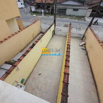 Casa em Praia Grande, bairro Sítio do Campo