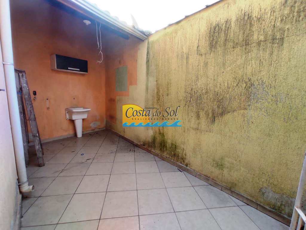 Casa em Praia Grande, no bairro Tude Bastos