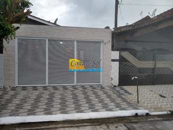 Casa, código 5126142 em Praia Grande, bairro Real