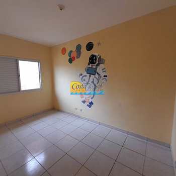 Sobrado em Praia Grande, bairro Sítio do Campo