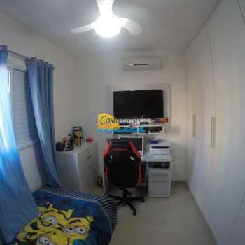Sobrado em Praia Grande, bairro Ocian