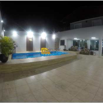 Sobrado em Praia Grande, bairro Ocian