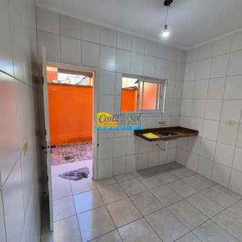 Sobrado em Praia Grande, bairro Sítio do Campo