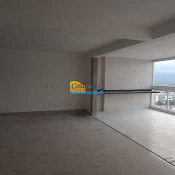 Apartamento em Praia Grande, bairro Canto do Forte