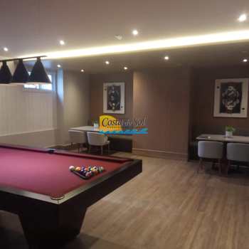 Apartamento em Praia Grande, bairro Canto do Forte