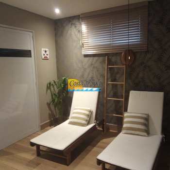 Apartamento em Praia Grande, bairro Canto do Forte