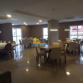 Apartamento em Praia Grande, bairro Canto do Forte