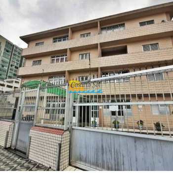 Kitnet em Praia Grande, bairro Guilhermina
