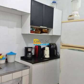 Kitnet em Praia Grande, bairro Guilhermina