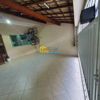Sobrado em Praia Grande, bairro Guilhermina