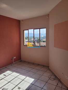 Apartamento, código 5127196 em Peruíbe, bairro Caraguava