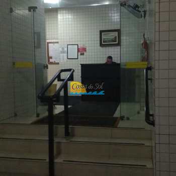 Kitnet em Praia Grande, bairro Guilhermina